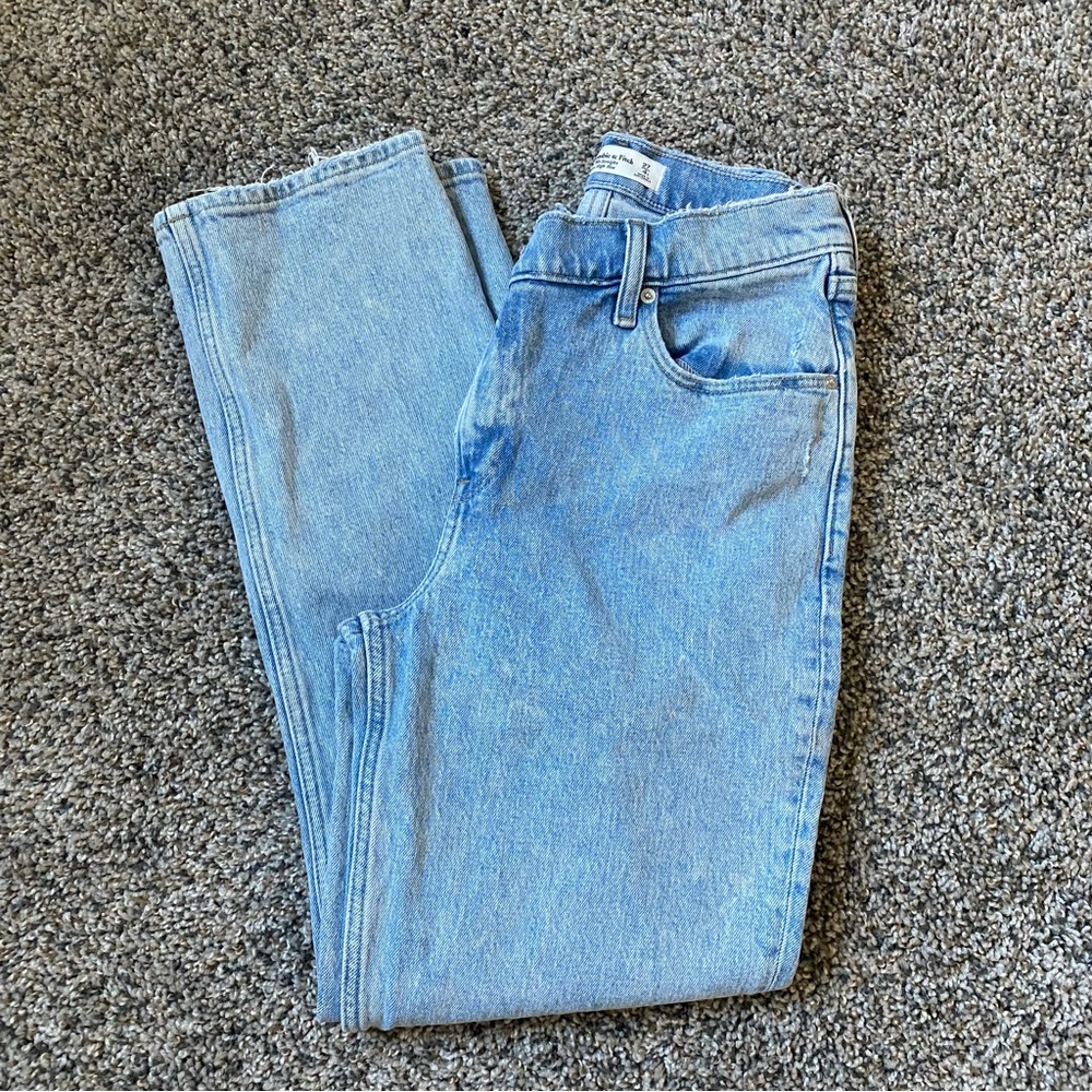 A&F JEANS - Picture 5 of 9
